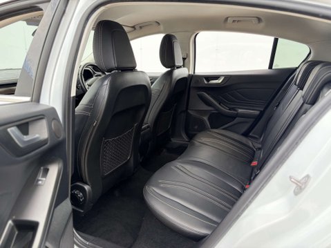 Ford Focus 1.0 Focus Vignale Auto 5dr 62