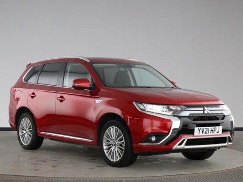 Mitsubishi Outlander PHEV DESIGN 1