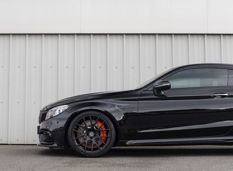 Mercedes-Benz C Class C63 S BRABUS B40-600 32