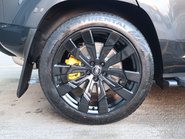 Land Rover Defender 110 2026  MODEL D350 HARD TOP X-DYNAMIC HSE SEEKER STYLED  REAR GENUINE SEATS 7