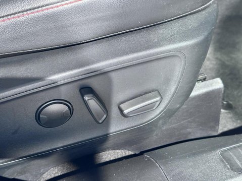 Ford Kuga 2.5h Duratec ST-Line X Edition CVT Euro 6 (s/s) 5dr 11