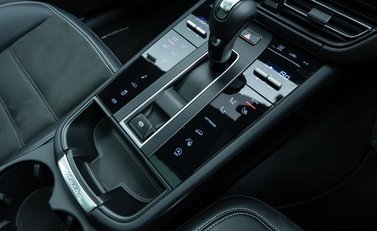 Porsche Macan GTS 23