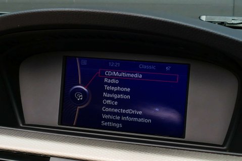 BMW 3 Series 3.0 325i M Sport Auto 2dr 29