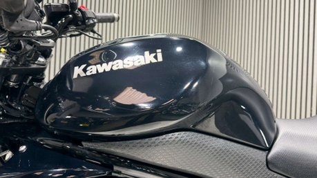 Kawasaki Er ER6 2011 ONLY 7K VERY CLEAN EXAMPLE LONG MOT IDEAL FIRST BIG BIKE 25