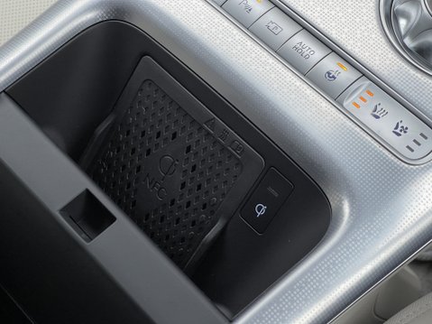 Genesis GV60 SPORT AWD 11