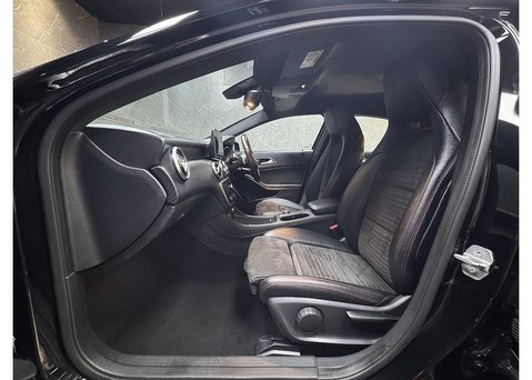 Mercedes-Benz A Class 2.1 A200d AMG Line Hatchback 5dr Diesel 7G-DCT Euro 6 (s/s) (136 ps) 55