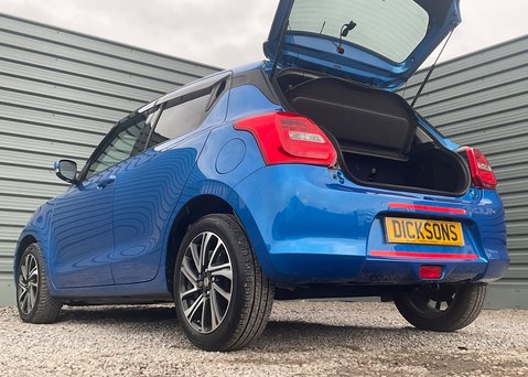 Suzuki Swift SZ5 DUALJET MHEV 19