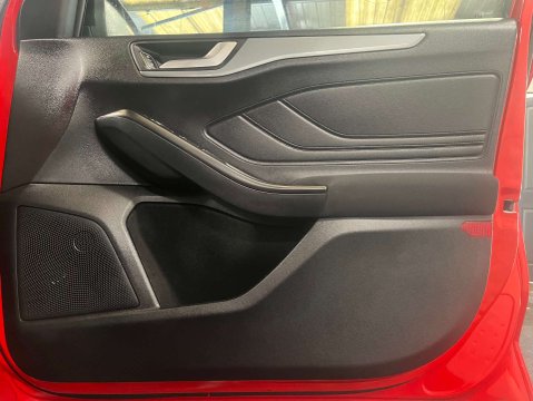 Ford Focus 1.0 Focus Active Auto 5dr 14
