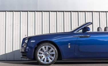 Rolls-Royce Dawn 30