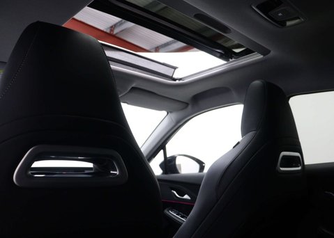 OMODA 5 1.6 5 Noble Auto 5dr 48