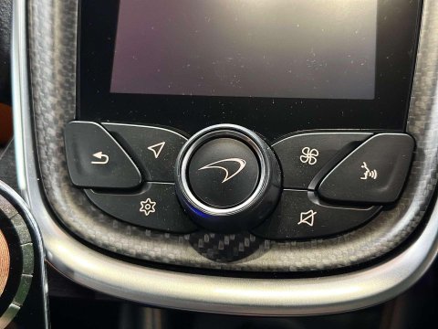 McLaren 570S 3.8 570s Coupe Semi-Auto 2dr 67