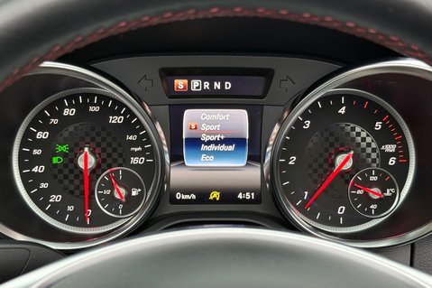 Mercedes-Benz SLC SLC 250 D AMG LINE -£35 ROAD TAX -PAN ROOF -£35 ROAD TAX -2 OWNERS 32