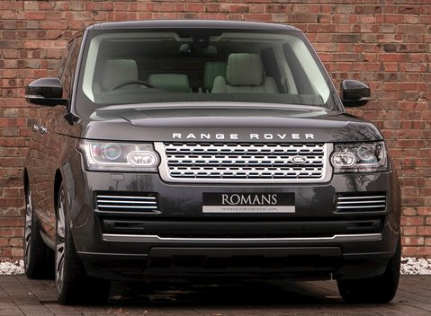 Land Rover Range Rover 3.0 TDV6 Vogue SE 1
