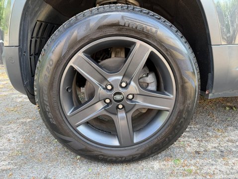Land Rover Defender HARD TOP SE MHEV 14