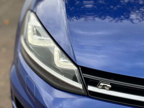 Volkswagen Golf 2.0 Golf R DSG 4WD 5dr 43