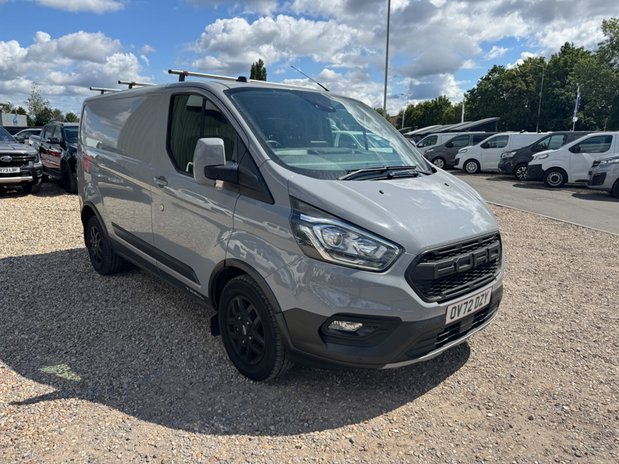 Ford Transit Custom SWB L1H1 [SOLD CM] Low Roof Trail 300 Air Con Alloys Cam Sensors EURO 6 NO 4