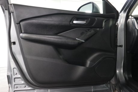 Nissan Qashqai DIG-T N-CONNECTA MHEV 25