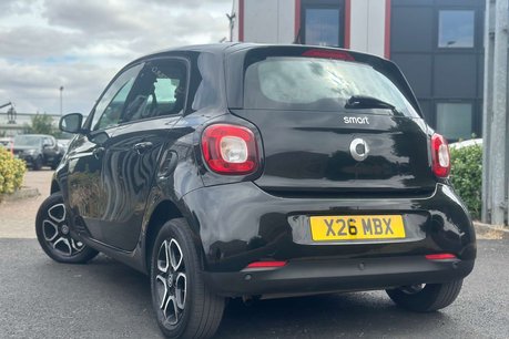 Smart Forfour 1.0 Prime (Premium) Hatchback 5dr Petrol Manual Euro 6 (s/s) (71 ps) 6