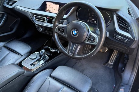 BMW 1 Series 118D M SPORT 58