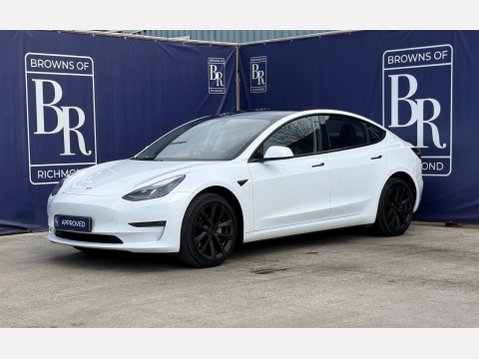 Tesla Model 3 Long Range Saloon 4dr Electric Auto RWD (282 ps) 9