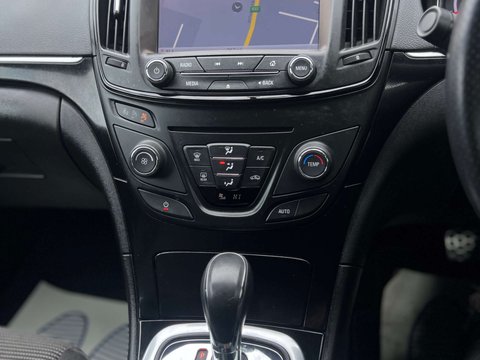 Vauxhall Insignia 1.6 Insignia SRI Nav CDTI Auto 5dr 29