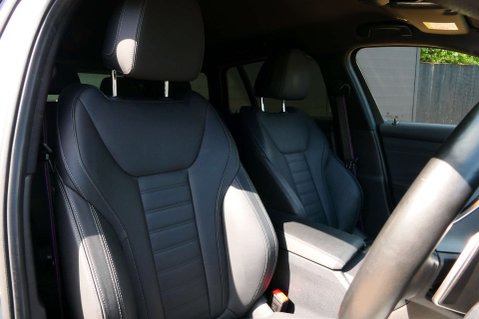 BMW 3 Series 2.0 320i M Sport Auto 5dr 29