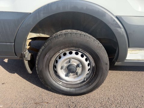 Ford Transit 2.0 Transit 350 L3 H2 P/V 28