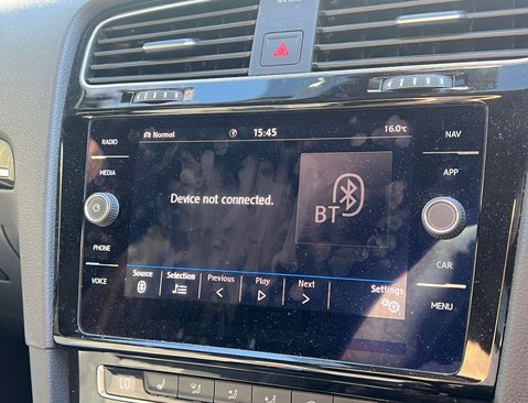 Volkswagen Golf 2.0 Golf R TSi 4Motion Semi-Auto 4WD 5dr 20