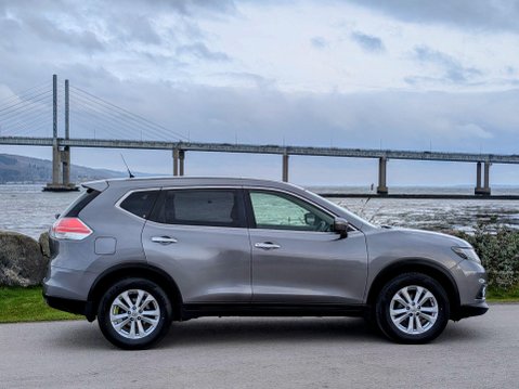 Nissan X-Trail 1.6 dCi Acenta Euro 5 (s/s) 5dr 4