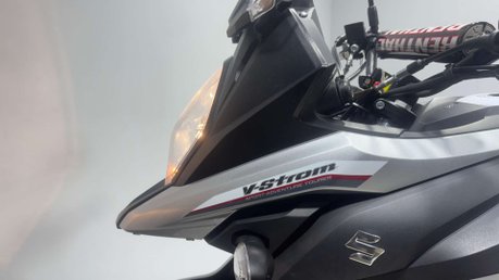 Suzuki V-Strom DL 2017 8K NEW MOT WARRANTY ADVENTURE BIKE 650CC A2 ENDURO 31