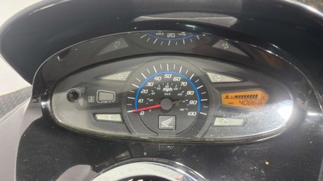 Honda PCX 2011 40K GOOD RUNNING PROJECT BIKE SCOOTER 125CC LEARNER 14