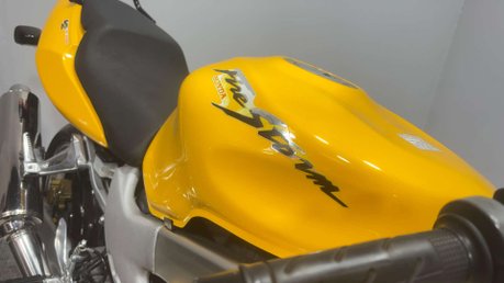 Honda VTR FIRESTORM 1997 ONLY 13K RUNS GREAT VERY CLEAN NEW MOT 1000CC VTWIN 11