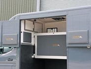 Renault Master DEMO MODEL 3.5 TON ADVANCE 150 AUTO STALLION BUILD SEEKER HORSEBOX REAR BED 16