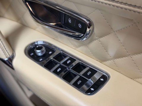 Bentley Bentayga 6.0 W12 SUV 5dr Petrol Auto 4WD Euro 6 (s/s) (608 ps) 73