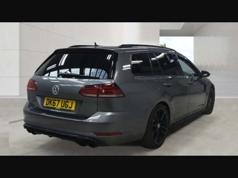 Volkswagen Golf 2.0 Golf R TSi Semi-Auto 4WD 5dr 4