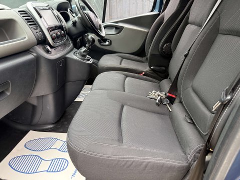 Renault Trafic 1.6 Trafic SL27 Sport Nav dCi 59