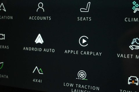 Land Rover Defender 3.0 Defender XS Edition D MHEV A 4WD 5dr 35