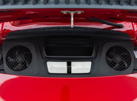 Porsche 911 Carrera 4 GTS (991.2) 35