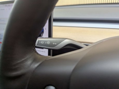 Tesla Model Y ModeL Y Long Range AWD 4WD 5dr 71