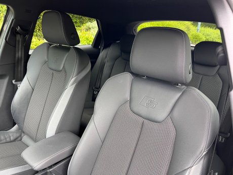 Audi A1 1.0 TFSI 30 S line Sportback S Tronic Euro 6 (s/s) 5dr 38