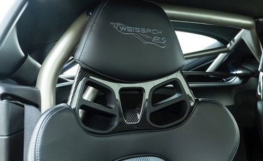 Porsche Cayman GT4 RS (718) 11
