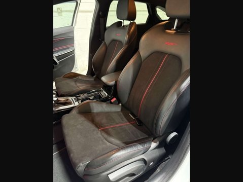 Kia Pro Ceed 1.6 ProCeed GT ISG Semi-Auto 5dr 30