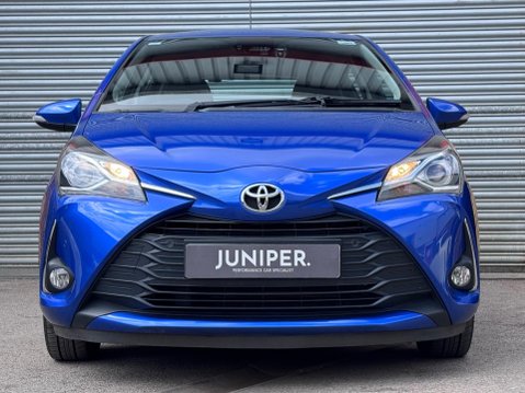 Toyota Yaris 1.5 VVT-i Icon Tech Hatchback 5dr Petrol Manual Euro 6 (111 ps) 3