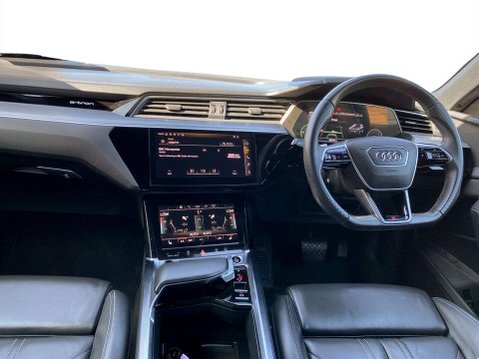 Audi E-Tron 55 Black Edition SUV 5dr Electric Auto quattro 95kWh (11kW Charger) (408 ps 19