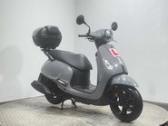 SYM Fiddle 2025 ONLY 2K 1 OWNER 125CC LEARNER SCOOTER WITH TOP BOX 2