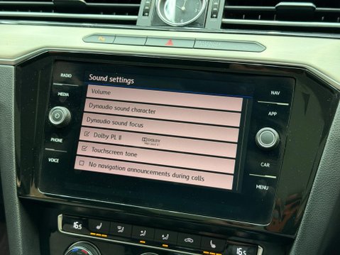 Volkswagen Passat 2.0 TDI GT Euro 6 (s/s) 5dr 72
