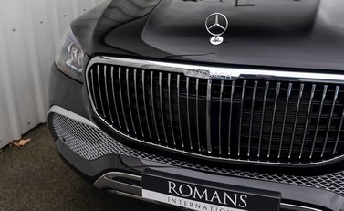 Mercedes-Benz GLS 600 First Class 27