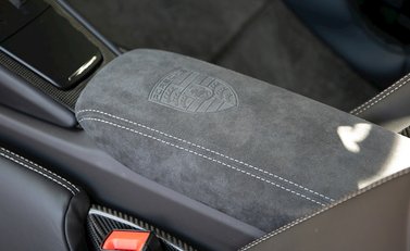 Porsche 911 (991) GT2 RS 20