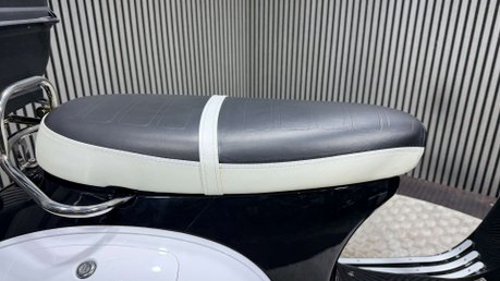 Ajs MODENA 2021 ONLY 800 MILES MODERN RETRO SCOOTER 125CC MOT OCTOBER 2027 16