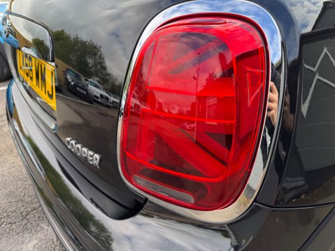 Mini Hatch COOPER 23